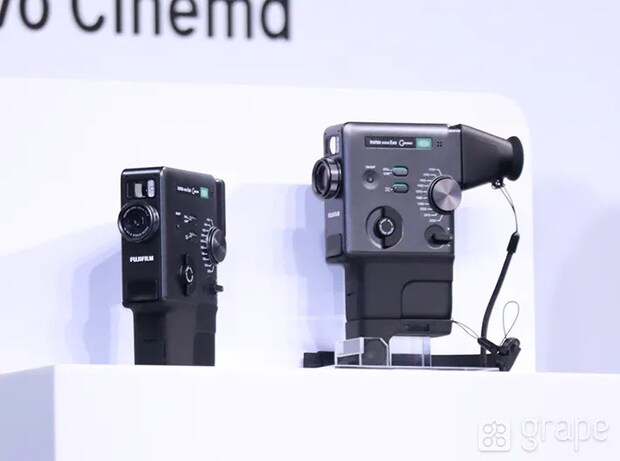 『instax mini Evo Cinema™』の写真（撮影：grape芸能編集部）