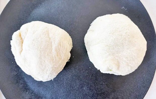 『天ぷらアイス』を作る写真（撮影：エニママ）