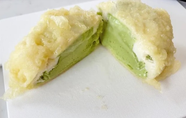 『天ぷらアイス』の完成写真（撮影：エニママ）