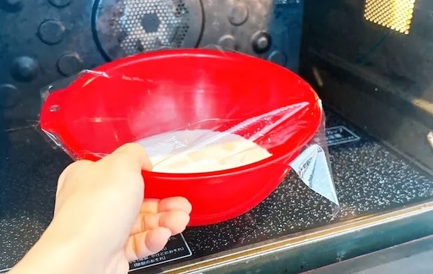 『餅入りパンケーキ』を作る写真（撮影：キジカク）