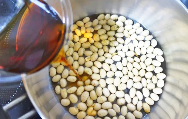 『リメイク豆バニラ』を作る写真（撮影：エニママ）