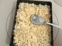 卵焼き器に『ごはん』を敷き詰めて？　完成したモノに「その手があったか」「ハマった」