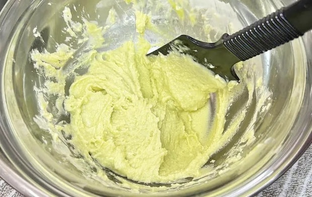 『抹茶ミルク生チョコ』を作る写真（撮影：キジカク）