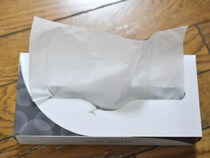 ティッシュ箱の四隅を切ると？　完成したモノに「感動した」「目からウロコ」【活用法4選】