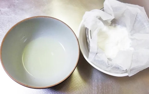 『水切りヨーグルト生チョコ』を作る写真（撮影：エニママ）