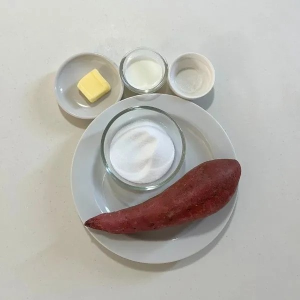 『サツマイモの塩キャラメル』の材料の写真（撮影：grapeフード編集部）