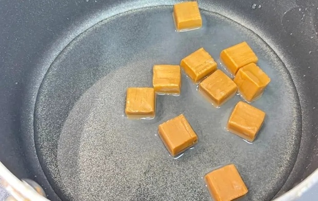 『キャラメルを溶かす方法』の写真（撮影：キジカク）