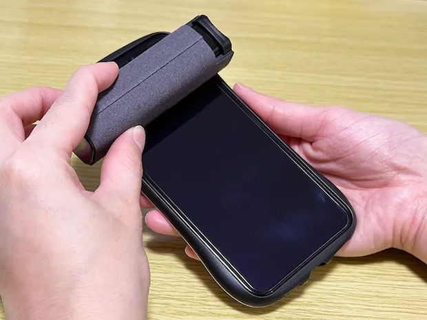 『ダイソー』の『スクリーンクリーナー』紹介画像（撮影：grapeライフハック編集部）