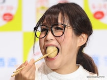 【簡単ちくわおかず】ギャル曽根の節約レシピにファン「食べやすくて感動！」