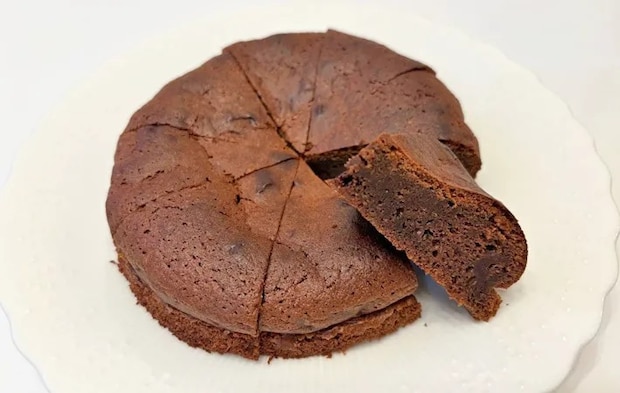 『材料3つのシェアガトーショコラ』の完成写真（撮影：エニママ）