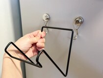 総額330円で完成！　ダイソーのワイヤースタンドを『キッチン棚』にする活用法