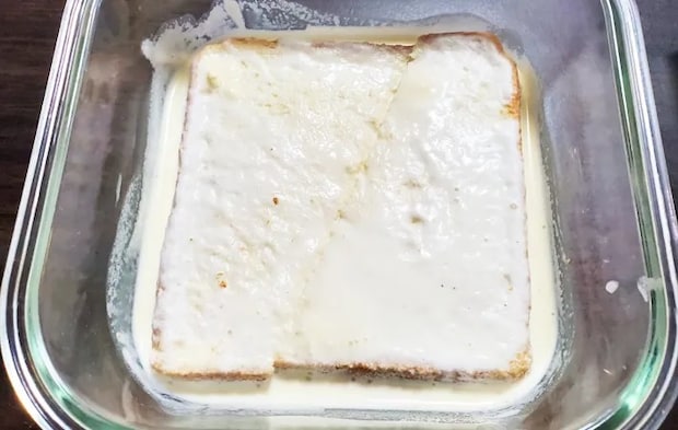 『3色フレンチトースト』を作る写真（撮影：エニママ）