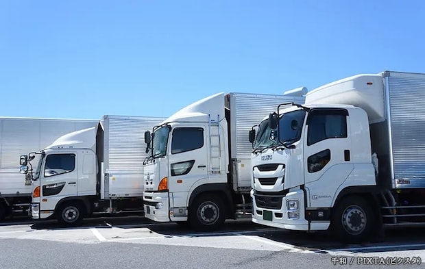 トラックの写真