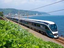 特急電車の片道2万円以上の席　どんな体験ができる？【JRに取材】