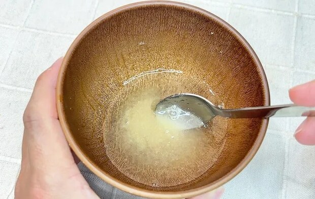 『ほうじ茶ラテで作るプリン』を作る写真（撮影：キジカク）