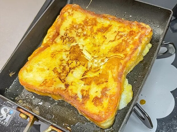 焼いている写真（撮影：キジカク）