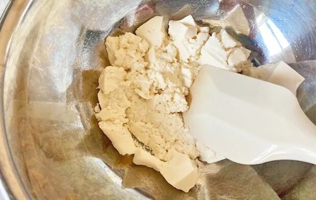 『豆腐入りホットケーキ』を作る写真（撮影：エニママ）