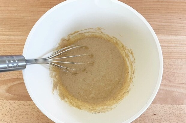 『ブレンディ蒸しケーキ』の調理写真（撮影：grapeフード編集部）