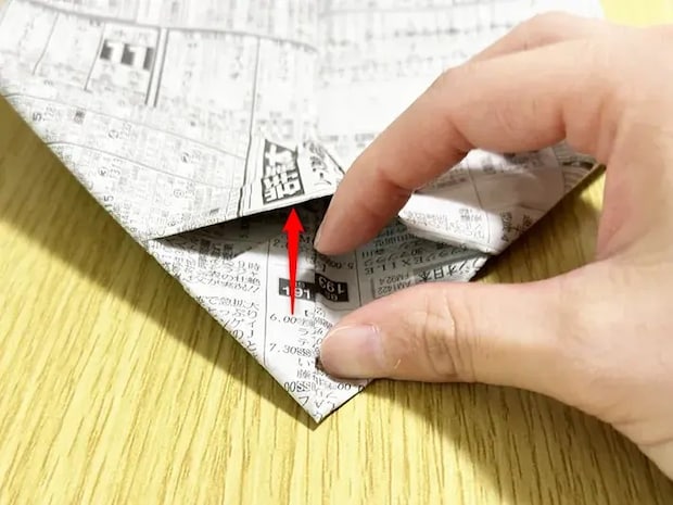 新分離の両方の先端を折っている画像（撮影：grapeライフハック編集部）