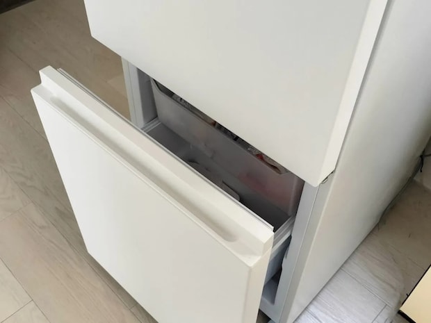 冷蔵庫の収納ケースをファイルボックスに？　意外な活用法に「この発想はなかった」【活用法4選】