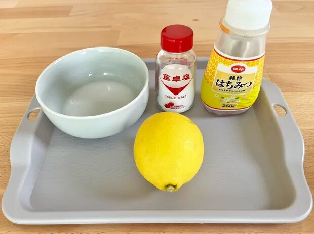 レモンチキンソースの材料写真（撮影：grapeフード編集部）