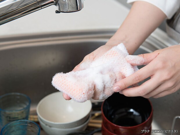 約2万円の差があった！　食洗機と手洗い、水道光熱費はどっちが得？【パナソニックに聞いた】