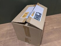 ダンボールの宛名シール、きれいに剥がすには？　事務用品の販売会社がアドバイス