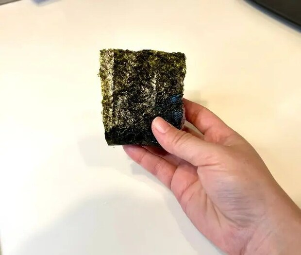 完成したおにぎり（撮影：grapeフード編集部）