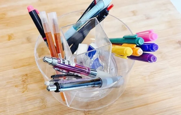 『ダイソー 回転できる透明収納ケース』の使用写真（撮影：キジカク）