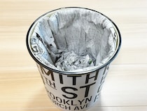 不要な新聞紙をゴミ袋に！　30秒でできる裏ワザに「不器用でもできた」