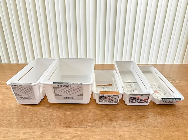 『伸縮収納トレー』シリーズ5種類の写真（撮影：Classy Life）