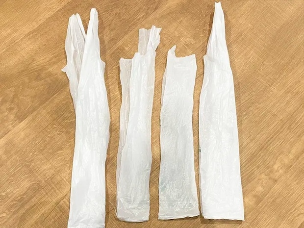 4等分したビニール袋の写真（撮影：grapeライフハック編集部）