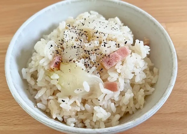 新タマネギ炊き込みご飯の写真（撮影：grapeフード編集部）