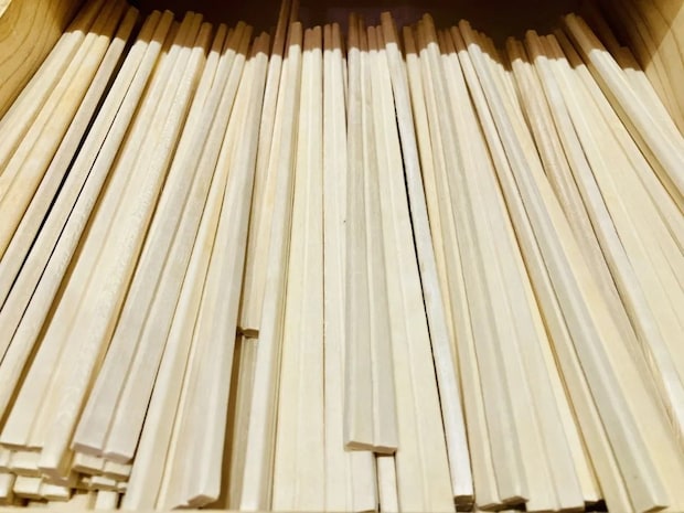 汚れたらそのままゴミ箱へポイ! 排気口の便利な掃除術に「その手があったか」【掃除テク4選】