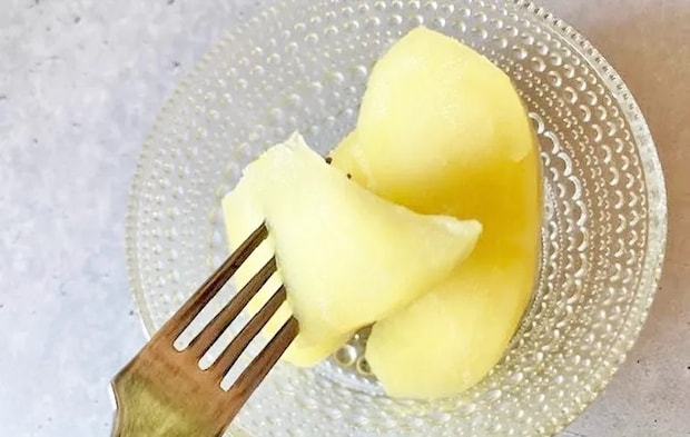 『リンゴのC.C.レモン煮』の完成写真（撮影：エニママ）