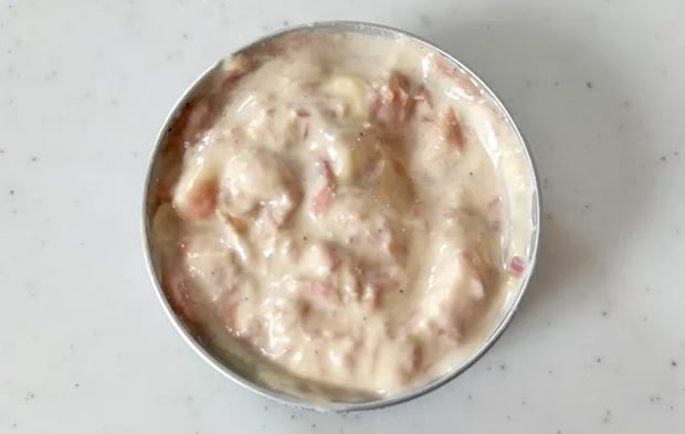 『ピーマン入り春巻き』を作る写真（撮影：エニママ）