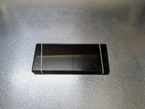 スマホの両端に輪ゴムを巻くと？　スマホの裏技に「もっと早く知りたかった」