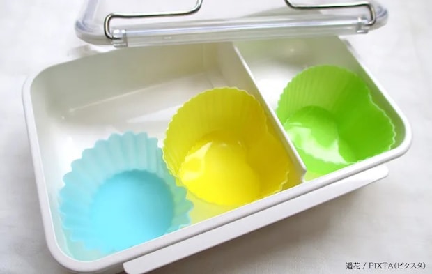 シリコン製のおかずカップの写真