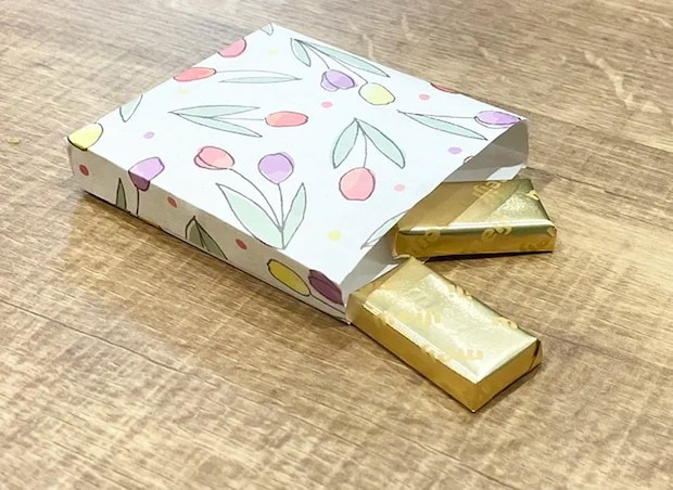 チョコレートをラッピングした写真（撮影：grapeライフハック編集部）