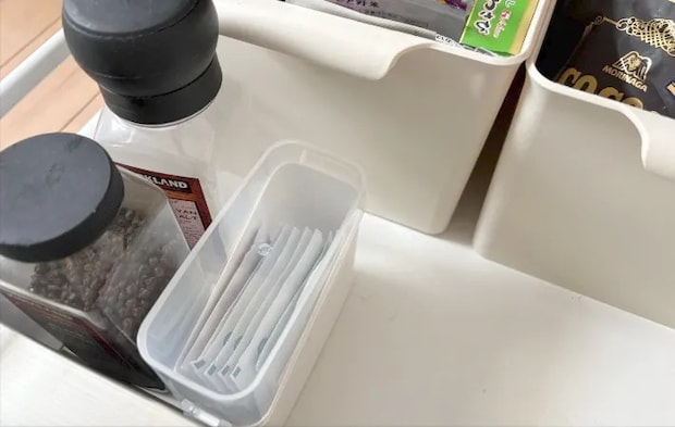 食品収納庫にしまった画像（撮影：エニママ）