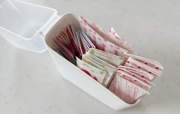 絆創膏を収納した画像（撮影：エニママ）