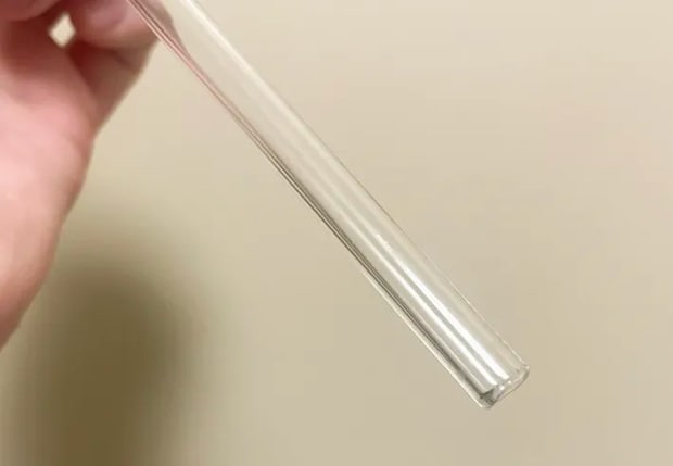 乾いたマイストローの写真（撮影：grapeライフハック編集部）