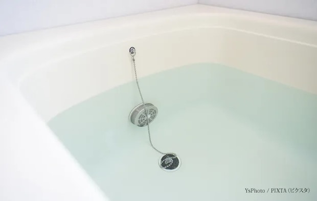 『明るいバスルーム』の写真