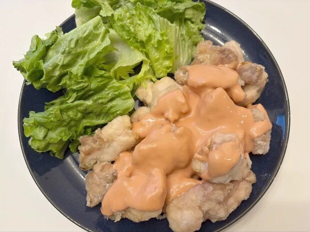サクサクチキンのケチャマヨがけの画像（撮影：エニママ）