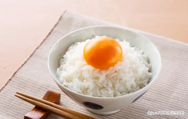 『卵かけごはんを食べる』写真
