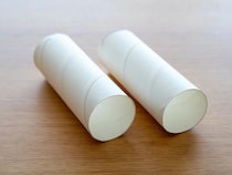 捨てるなんてもったいない！　トイレットペーパーの芯の活用法に「目からウロコ」【再利用アイディア4選】