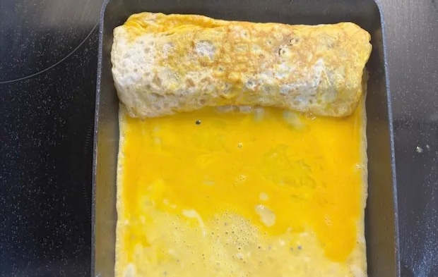 卵液を流し入れた画像（撮影：エニママ）