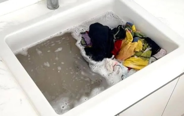 『つけ置き洗いした衣類』の写真（撮影：Heulie）