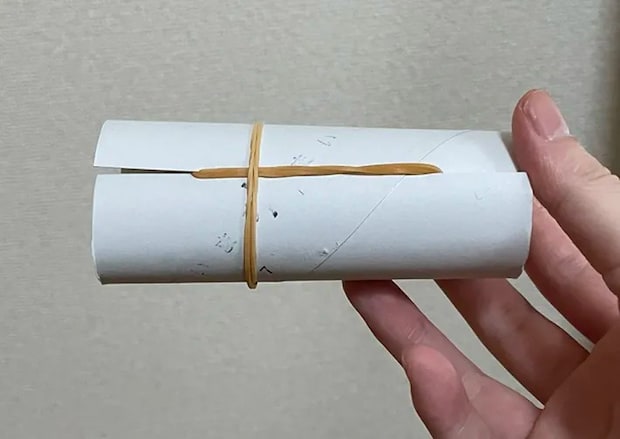 輪ゴムを重ねる写真（撮影：grapeライフハック編集部）