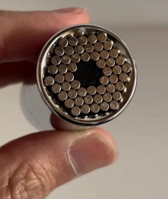 内部のピン構造